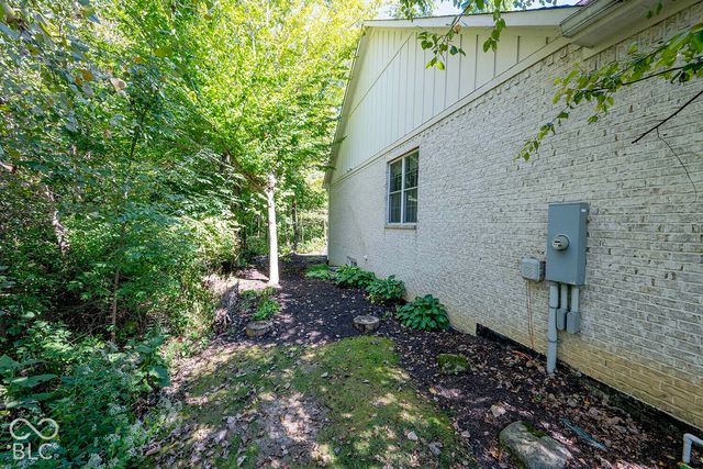 6562 W May Apple Drive, Mccordsville, IN 46055