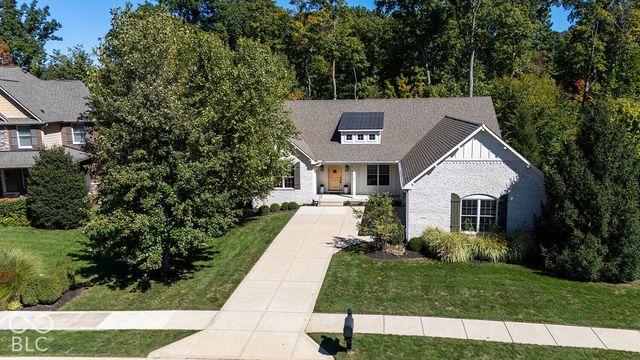 6562 W May Apple Drive, Mccordsville, IN 46055