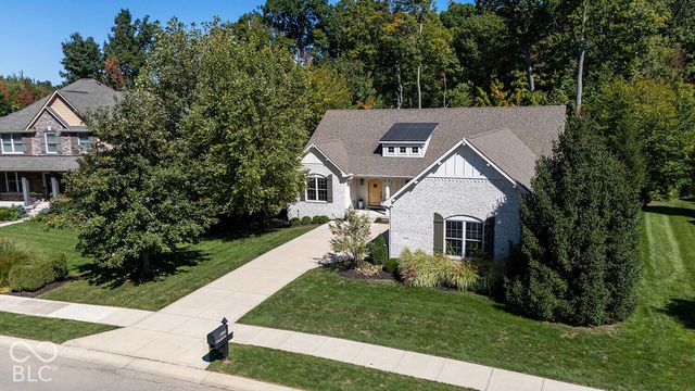 6562 W May Apple Drive, Mccordsville, IN 46055