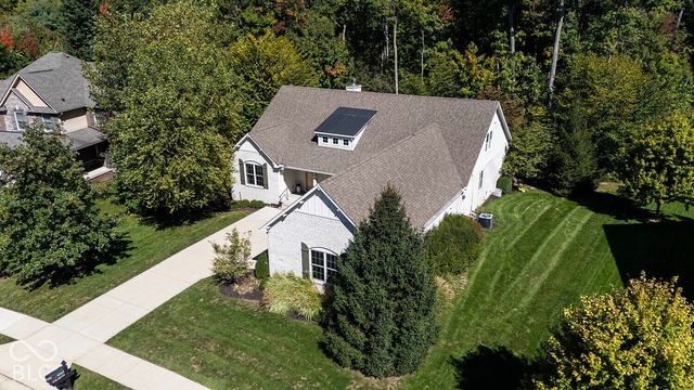 6562 W May Apple Drive, Mccordsville, IN 46055