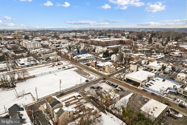 308 E MINER ST, West Chester, PA 19382