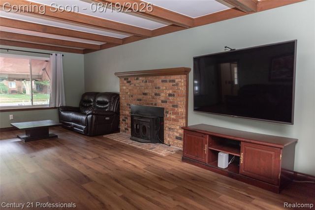 40438 Page Drive, Sterling Heights, MI 48313
