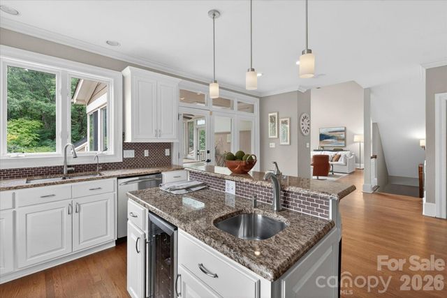 12509 Pine Valley Club Drive, Charlotte, NC 28277