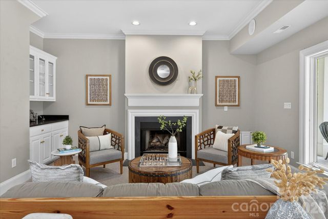 12509 Pine Valley Club Drive, Charlotte, NC 28277