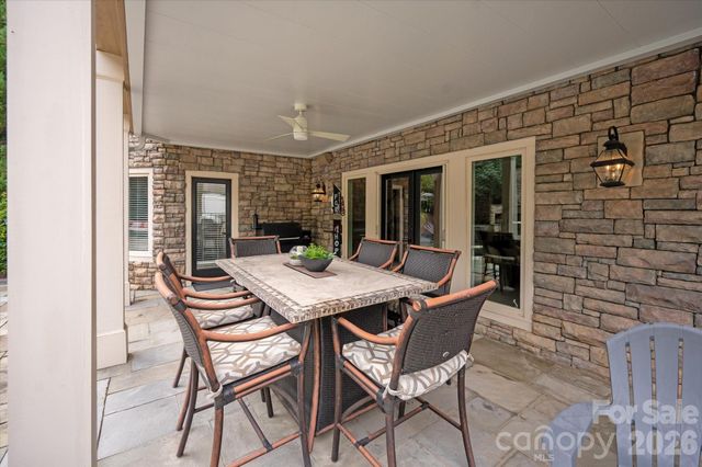 12509 Pine Valley Club Drive, Charlotte, NC 28277