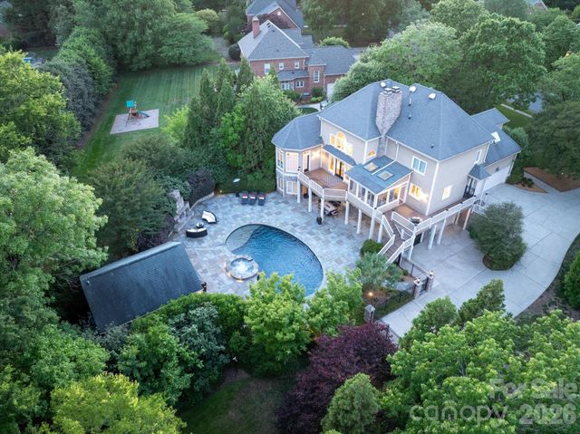 12509 Pine Valley Club Drive, Charlotte, NC 28277