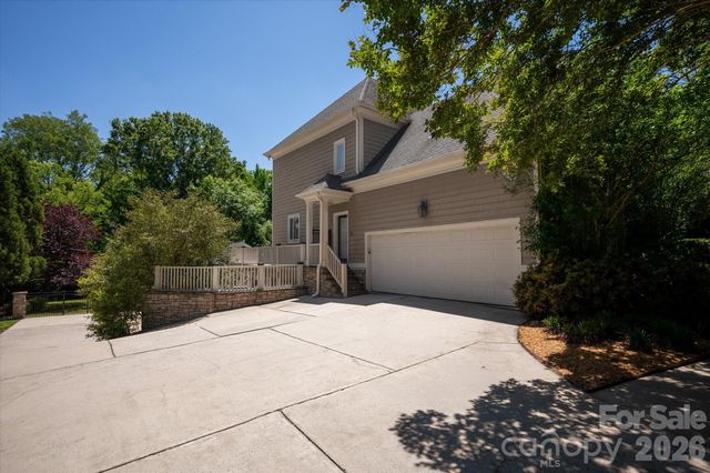 12509 Pine Valley Club Drive, Charlotte, NC 28277