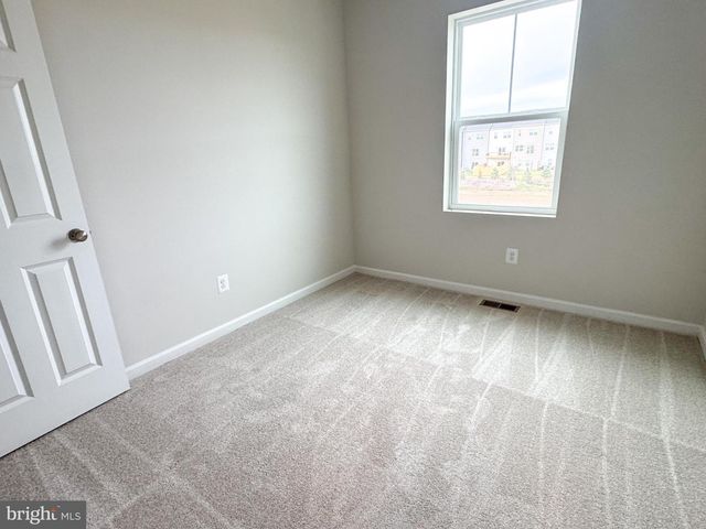 132 SWANSONG PL, Winchester, VA 22603