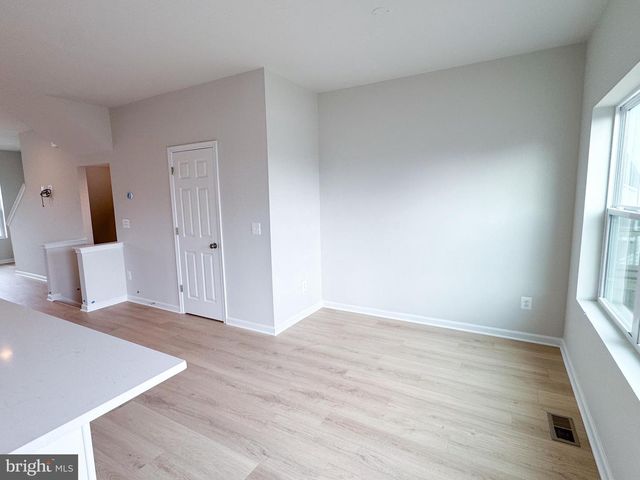 132 SWANSONG PL, Winchester, VA 22603