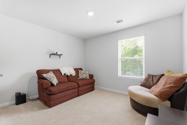 214 Welara St, Murfreesboro, TN 37129