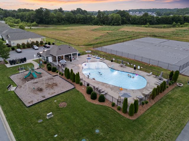 214 Welara St, Murfreesboro, TN 37129