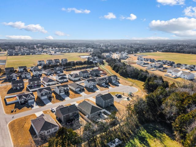 214 Welara St, Murfreesboro, TN 37129