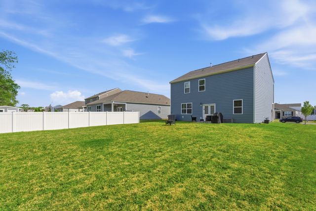214 Welara St, Murfreesboro, TN 37129