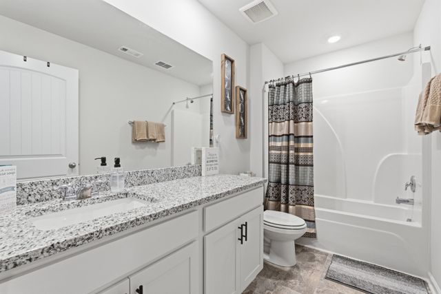214 Welara St, Murfreesboro, TN 37129