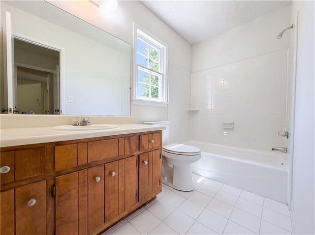 358 Cross Creek Place, Auburn, GA 30011