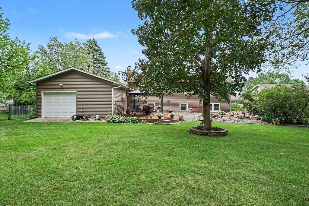 8320 Isle Avenue S, Cottage Grove, MN 55016 — photo 3