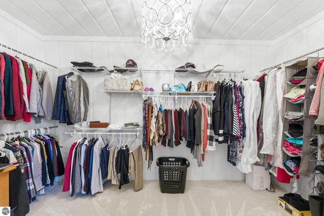 3800 N 13 Road, Mesick, MI 49668