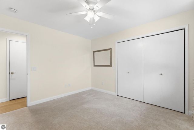 3800 N 13 Road, Mesick, MI 49668