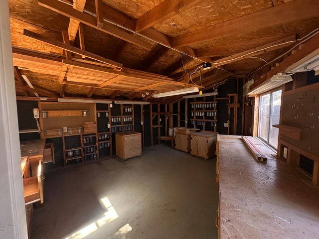 700 Kinshire Way, Patterson, CA 95363