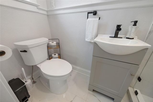 320 OHIO PLACE, Sarasota, FL 34236