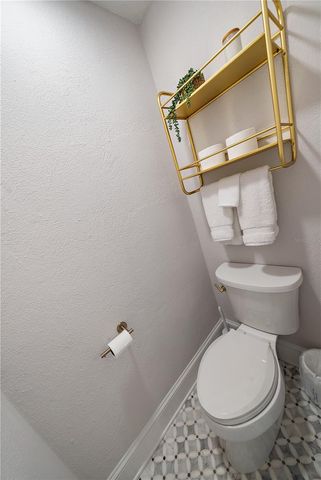 320 OHIO PLACE, Sarasota, FL 34236