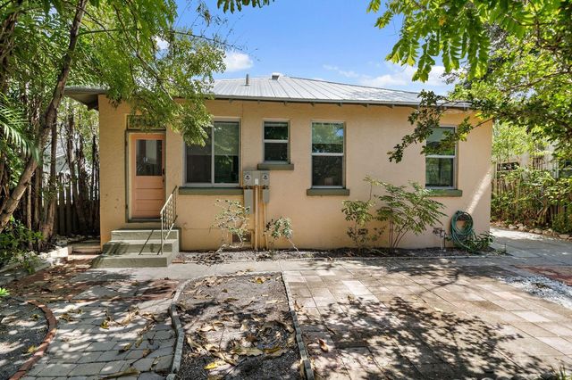320 OHIO PLACE, Sarasota, FL 34236