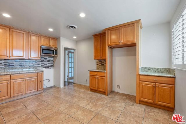 628 E 121st Street, Los Angeles, CA 90059