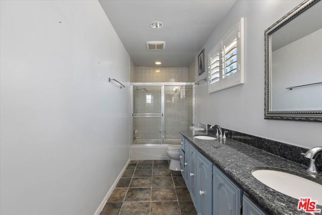 628 E 121st Street, Los Angeles, CA 90059