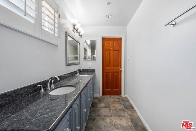 628 E 121st Street, Los Angeles, CA 90059