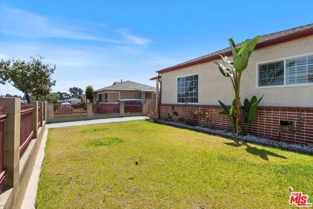628 E 121st Street, Los Angeles, CA 90059