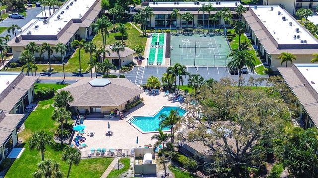 12300 VONN ROAD 7203, Largo, FL 33774