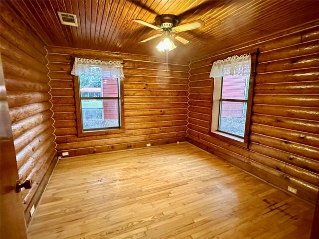 23869 S Lake View Road, Montgomery, TX 77316