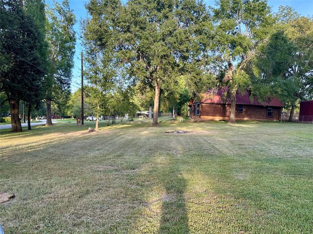 23869 S Lake View Road, Montgomery, TX 77316