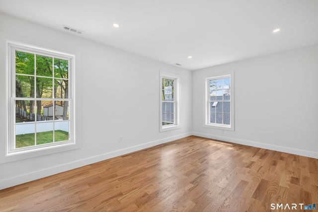 367 South End Road, Southington, CT 06479