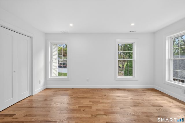 367 South End Road, Southington, CT 06479