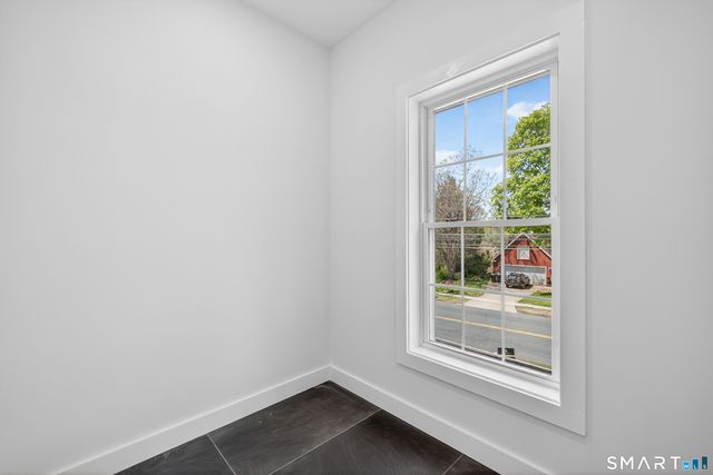 367 South End Road, Southington, CT 06479