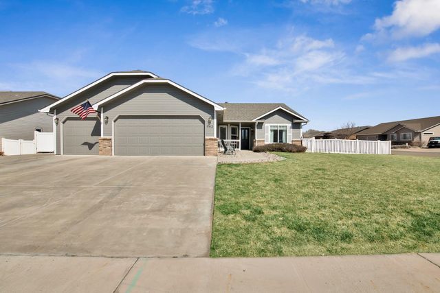 943 Pioneer Drive, Fruita, CO 81521