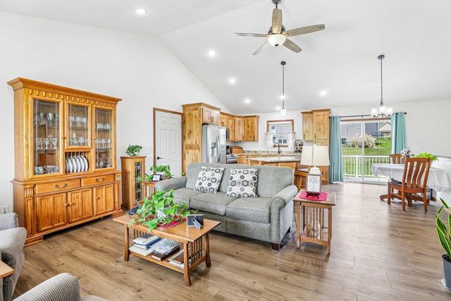 26 Dessa Rain Drive, Reedsburg, WI 53959