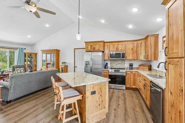 26 Dessa Rain Drive, Reedsburg, WI 53959