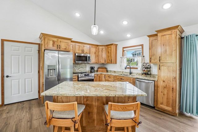26 Dessa Rain Drive, Reedsburg, WI 53959