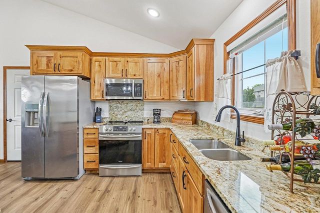 26 Dessa Rain Drive, Reedsburg, WI 53959