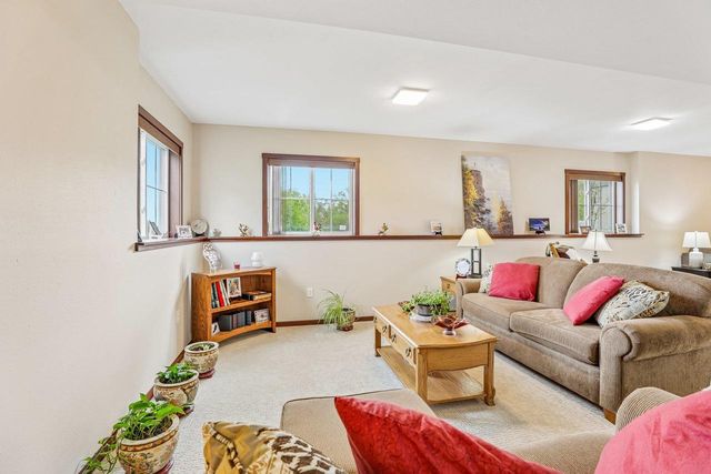 26 Dessa Rain Drive, Reedsburg, WI 53959