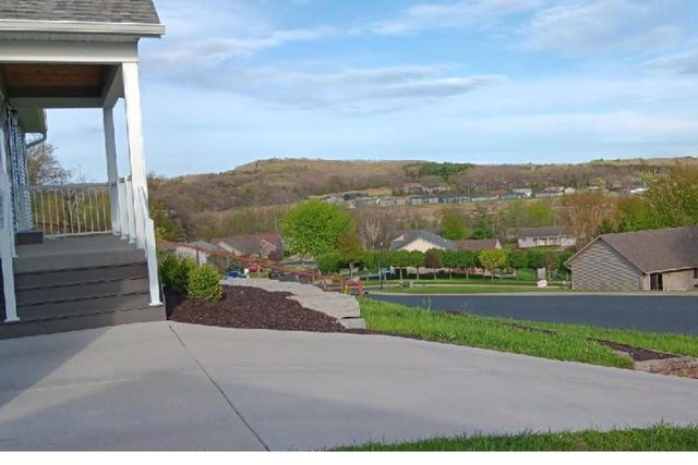 26 Dessa Rain Drive, Reedsburg, WI 53959