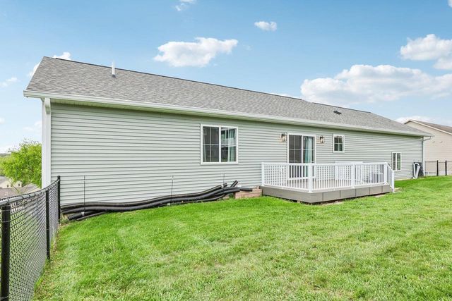 26 Dessa Rain Drive, Reedsburg, WI 53959