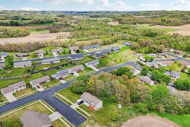 26 Dessa Rain Drive, Reedsburg, WI 53959