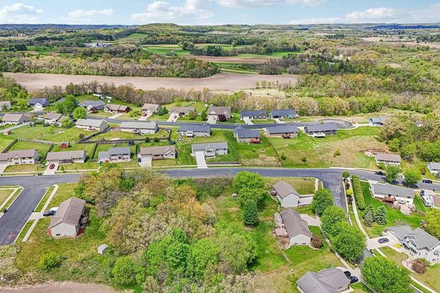 26 Dessa Rain Drive, Reedsburg, WI 53959