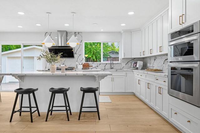 1223 Rose Avenue, Mountain View, CA 94040
