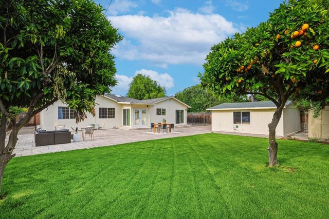 1223 Rose Avenue, Mountain View, CA 94040