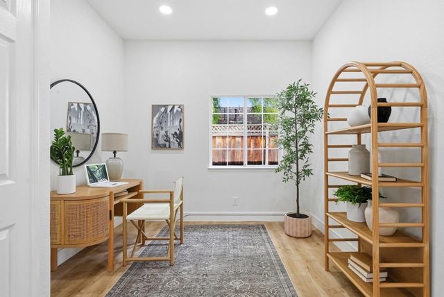 1223 Rose Avenue, Mountain View, CA 94040