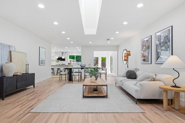 1223 Rose Avenue, Mountain View, CA 94040